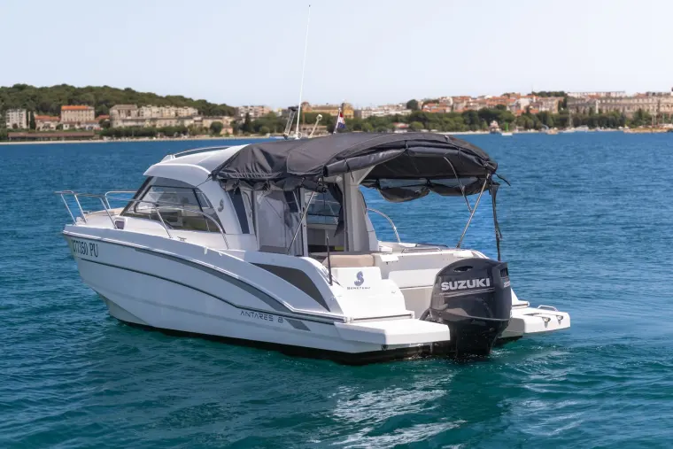 Beneteau Antares 8 Isabelle — 24