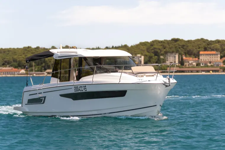 Jeanneau Merry Fisher 895 Leonie — 23