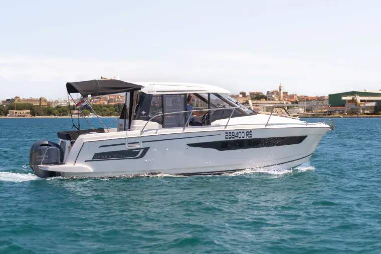 Jeanneau Merry Fisher 895 Leonie — 24